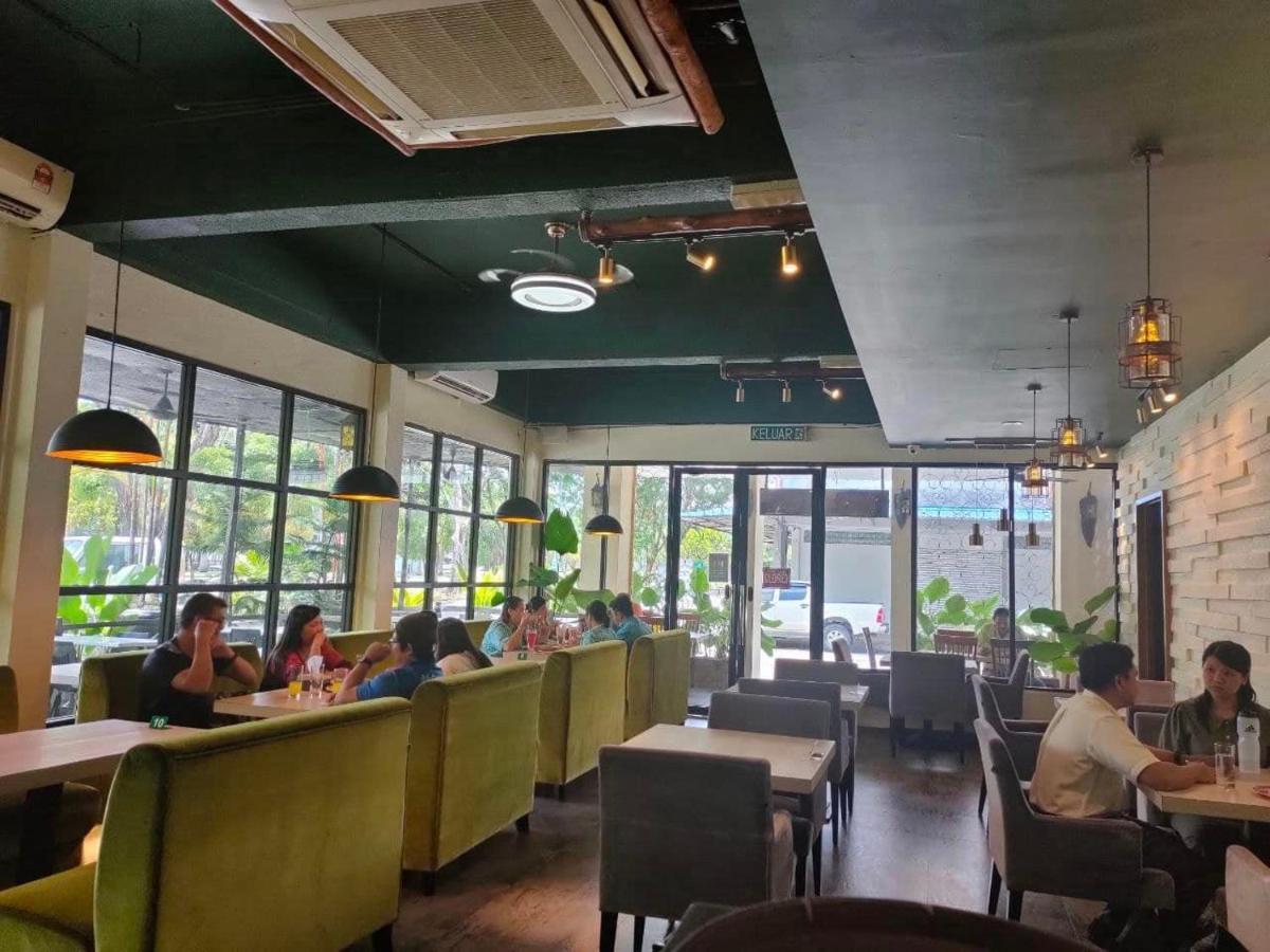 900 Inn Bintulu Exteriér fotografie