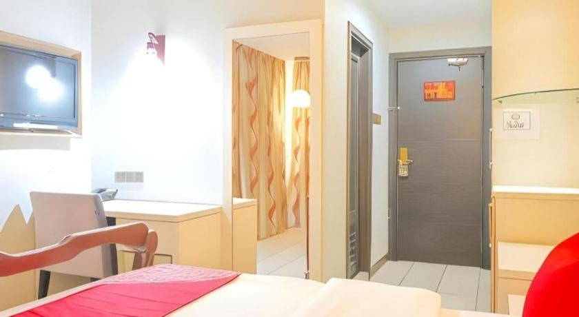 900 Inn Bintulu Exteriér fotografie